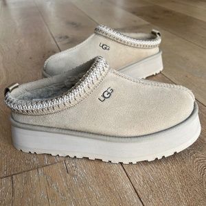 Ugg Tazz Platform Slip-On